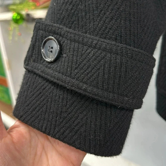 Talbots Wool Jacket Womens Petites Size 10 Italian Fabric Toggle Classic Winter - Picture 5 of 6